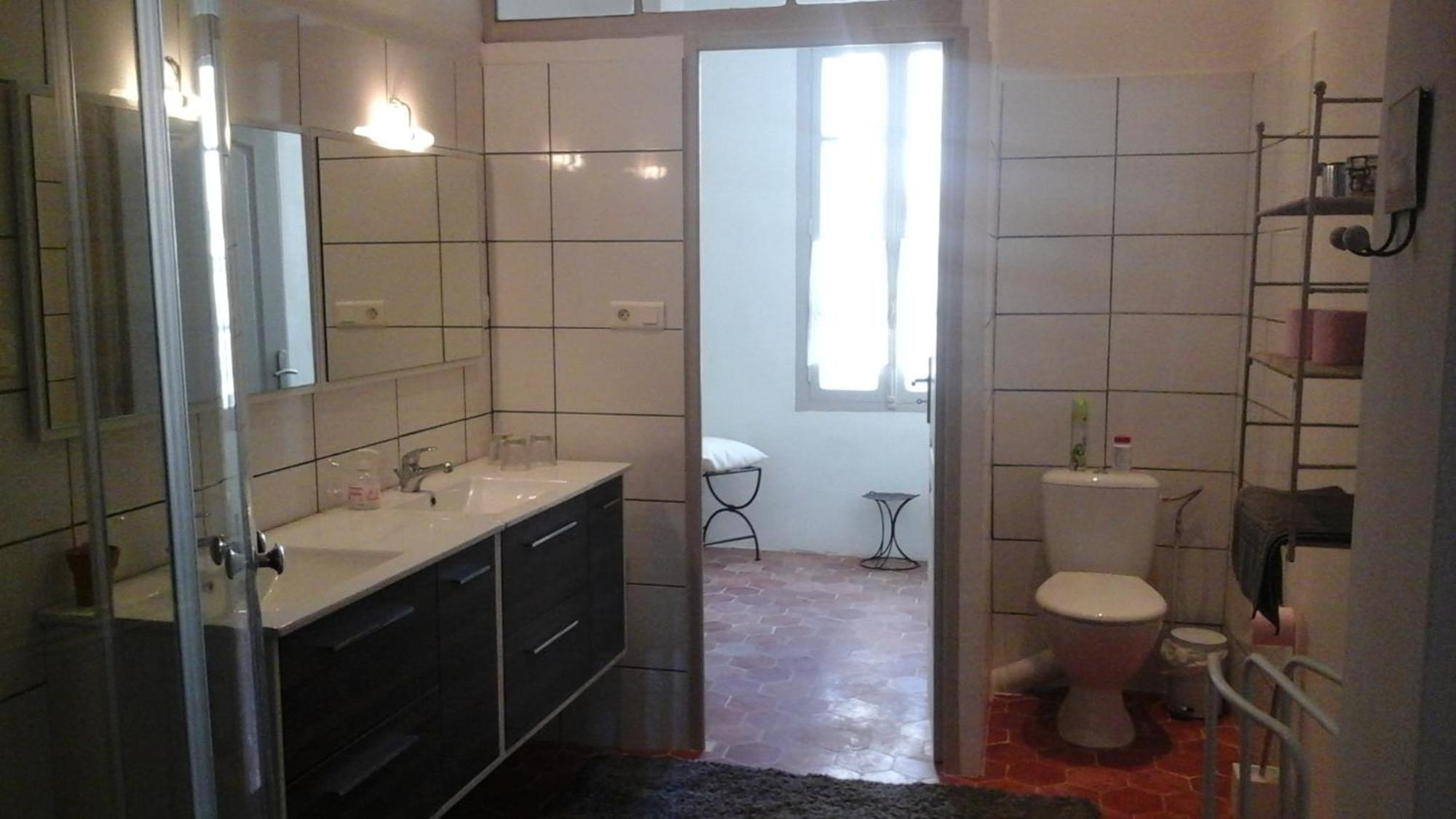 Le Presbytere Bed and Breakfast Rivesaltes Habitación foto