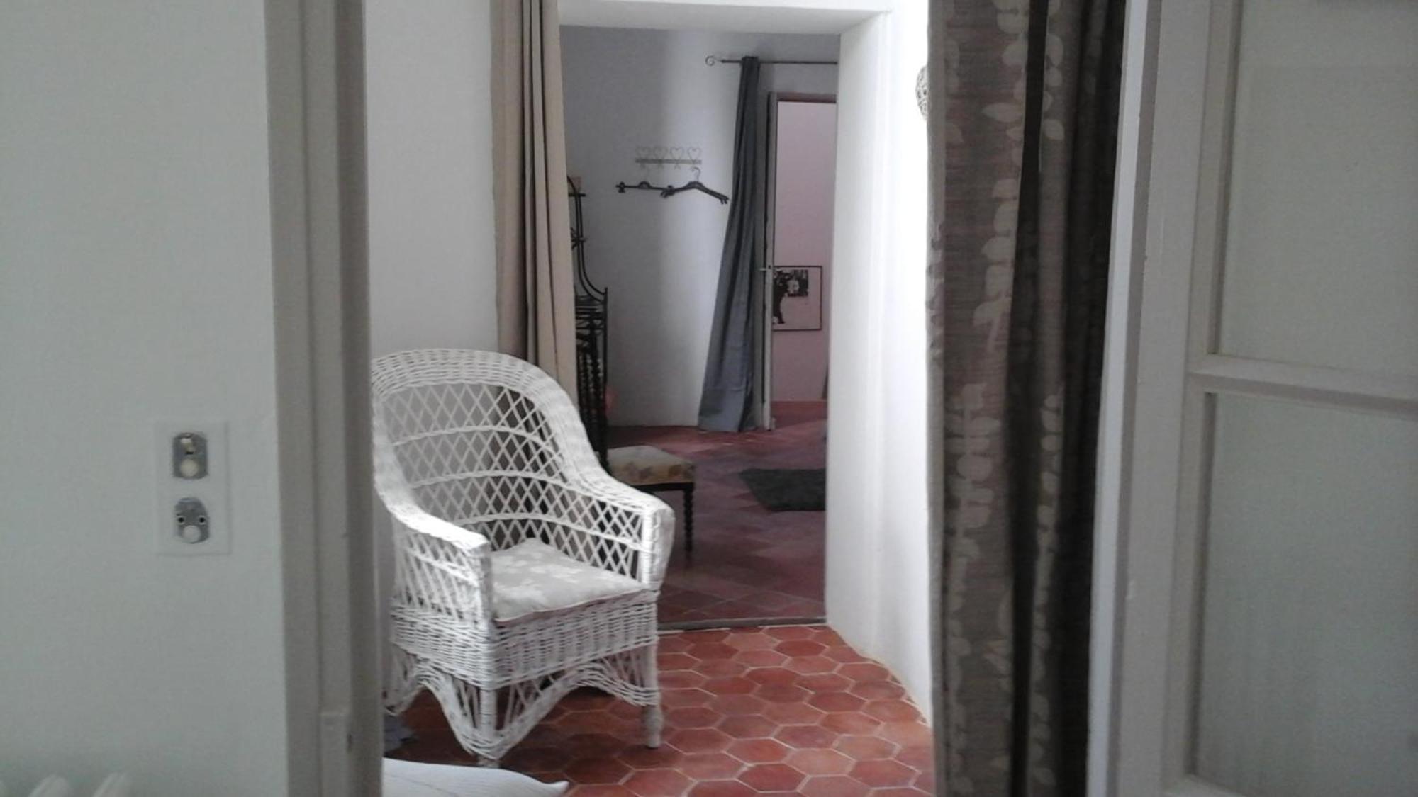 Le Presbytere Bed and Breakfast Rivesaltes Habitación foto